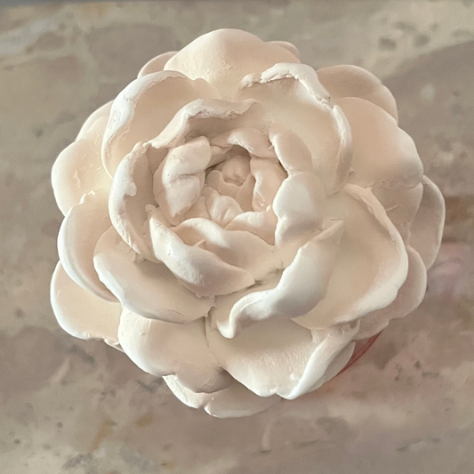 Decorative ceramic peony diffuser by MissMooCo. โ Australian-made, consciously formulated home fragrance