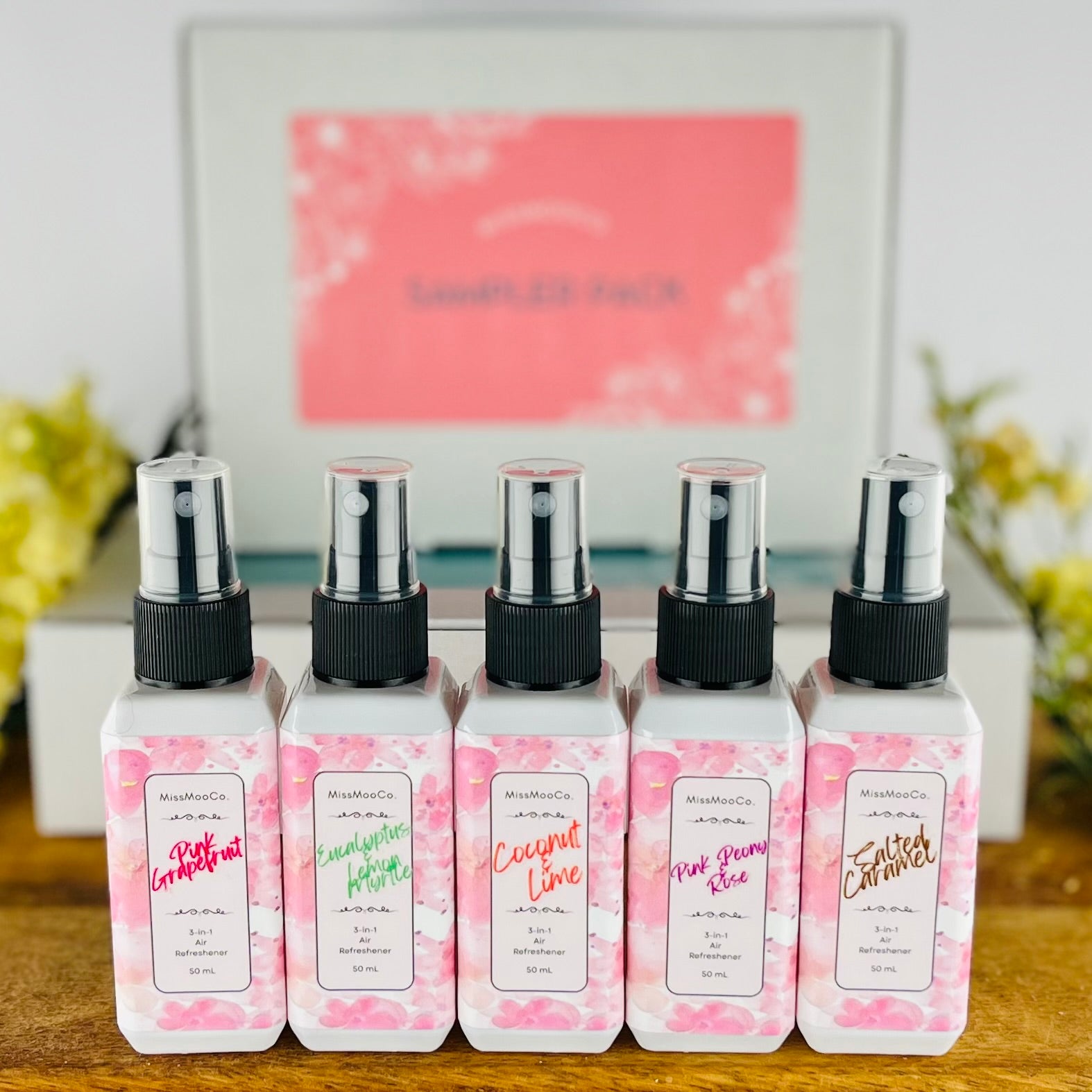 Five petite bottles to sample our range. They are ideal for the car, in the handbag for travelling. Odour eliminating solutions.
